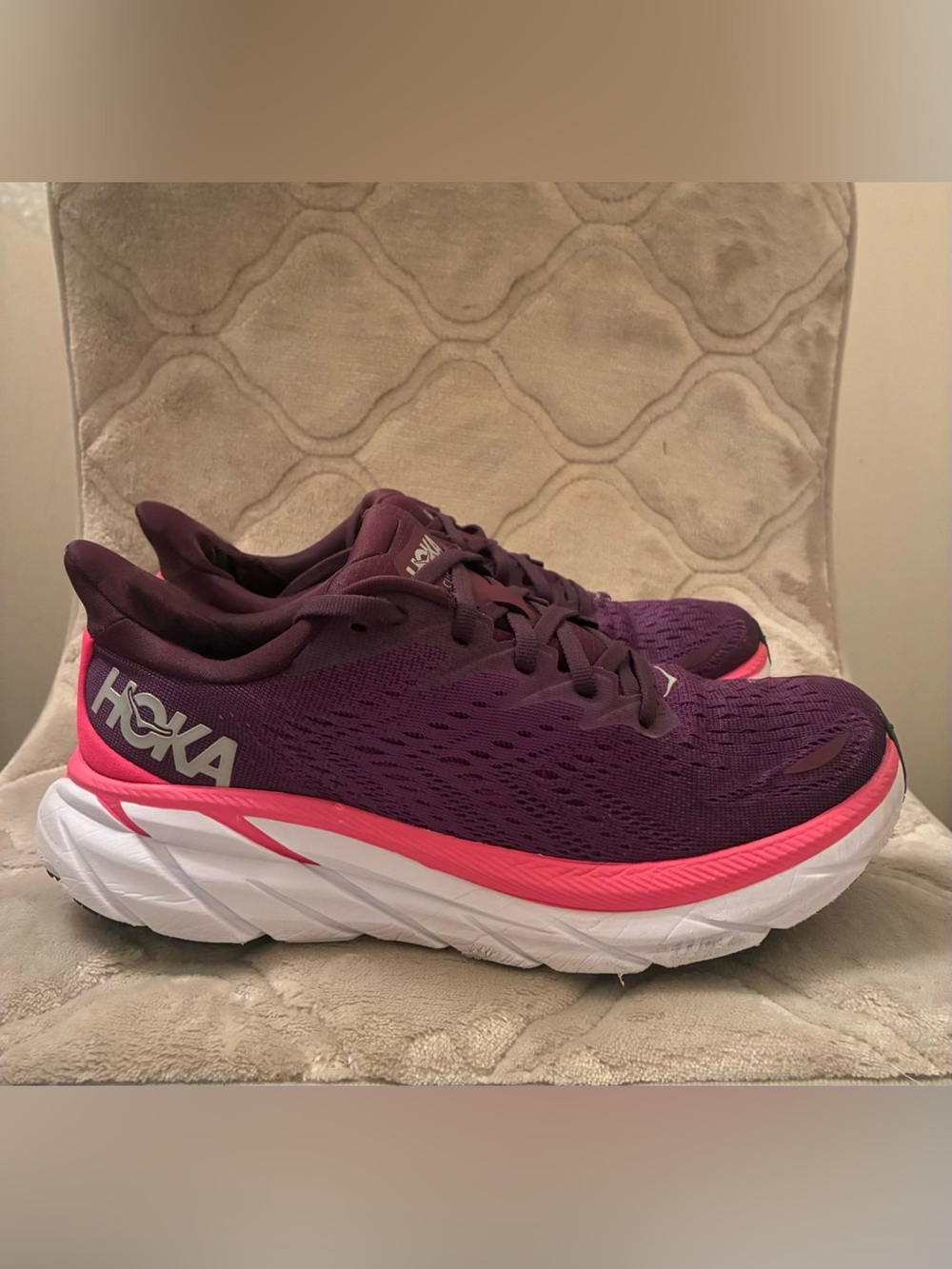 Hoka Clifton 8 -  Grape Vine and Beautiful Berry - Women’s Size 8